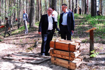 Директор музея Андрей Минаков принял участие в открытии военного мемориала в Национальном парке «Орловское полесье»