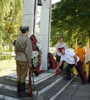Митинг, посвященный памяти участников героической обороны крепости Осовец